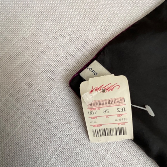 NWT Lord & Taylor Graphic Silk Velvet Scarf 10” x60” NEW - Picture 6 of 11